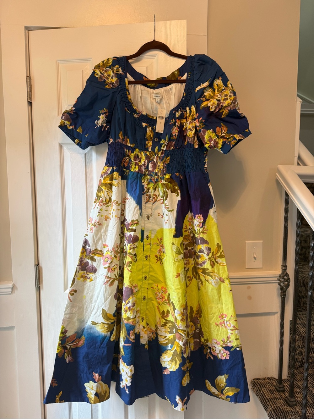 Maeve Floral Smocked Midi Dress Large Retail $178 EC1